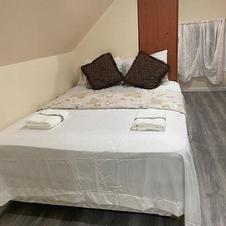 A Comfortable Room Νέα Υόρκη Εξωτερικό φωτογραφία